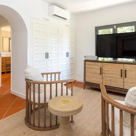 Casa Con Piscina Privada Vistas Al Mar فيلة *